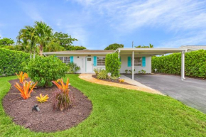 Backyard Tiki Oasis Swim Spa Pet Friendly Sleeps 6 by Vacation Your Way